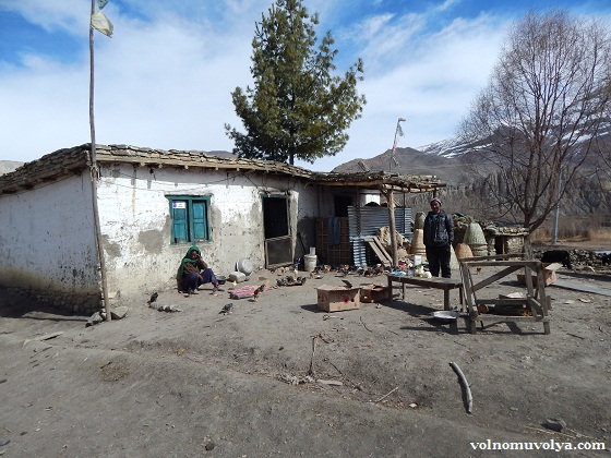 People-from-Muktinath