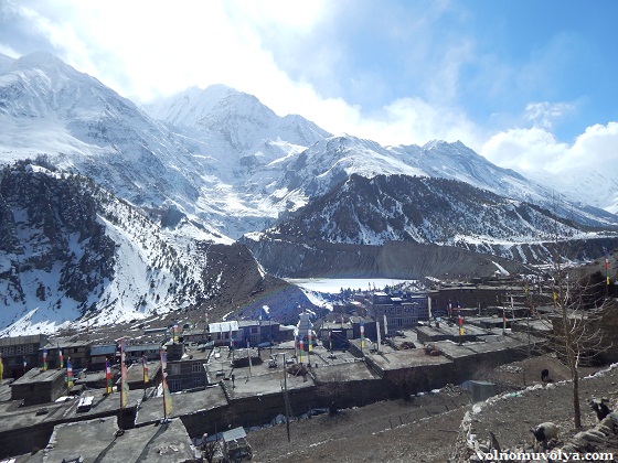 вид-на-Мананг-Непал